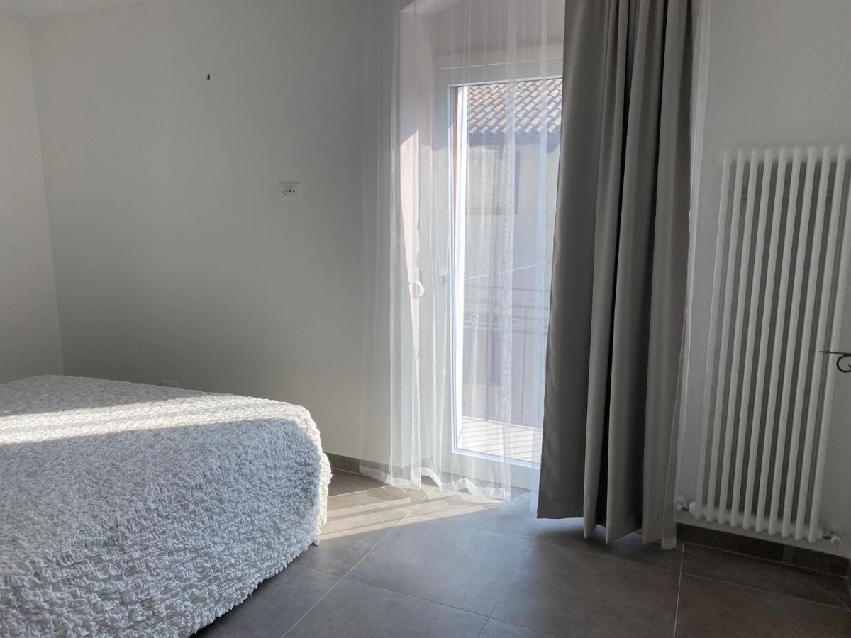 Castle Rhythm Inn Arco Bagian luar foto